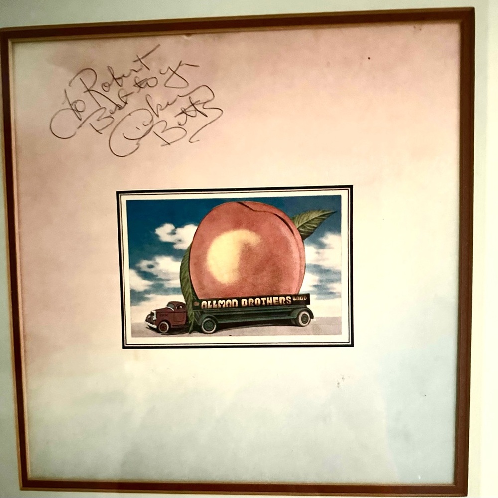 Dickey Betts original framed signature on Eat A Peach album from the early 80's